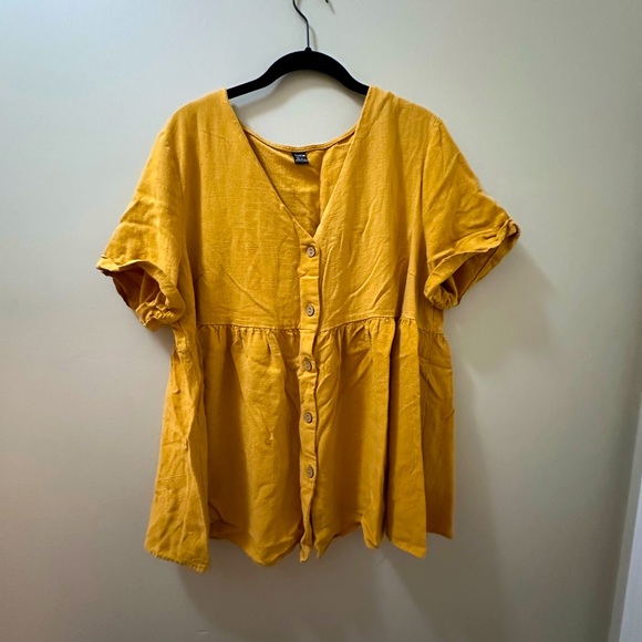 !! SOLD !! Mustard yellow maternity shirt - Picture 2 of 3